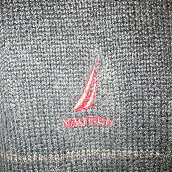 Nautica heavy sweater very comfortable - Picture 2 of 4